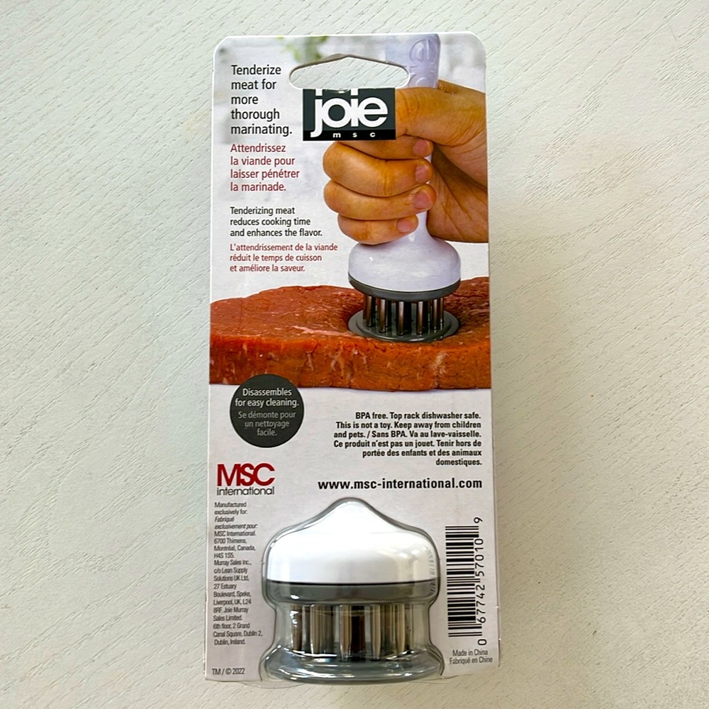 Joie, Meat Tenderizer in White, NEW - Picture 5 of 6